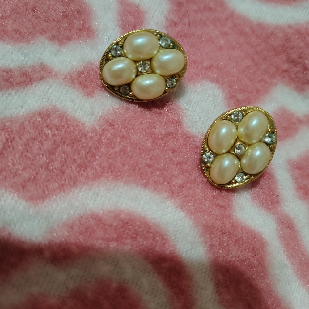 Faux Pearl earrings